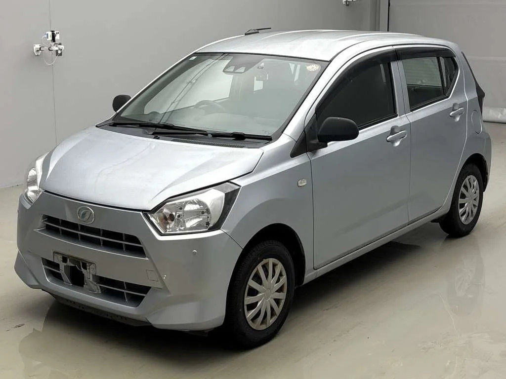 Daihatsu Mira e:S LA350S 2021